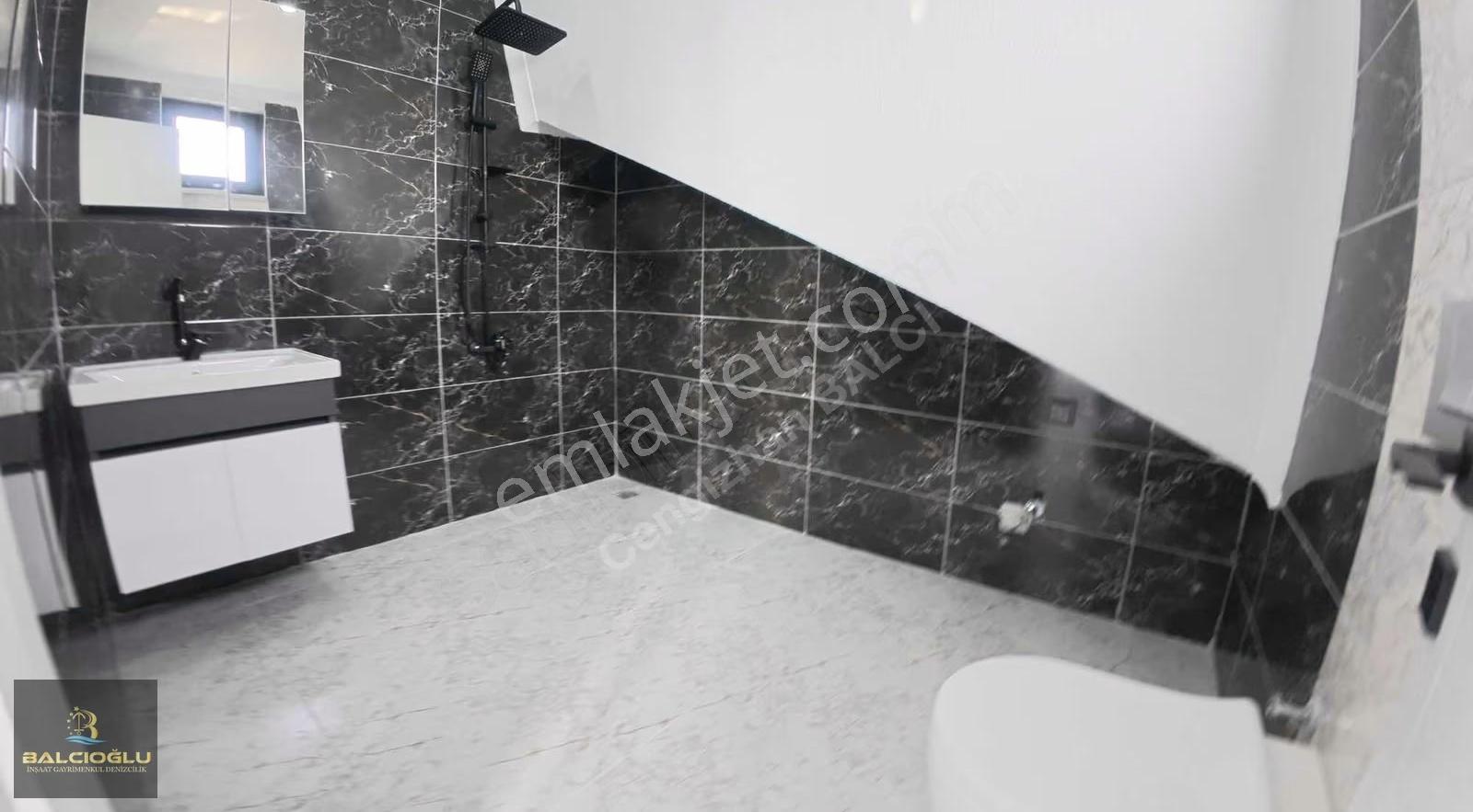 Balcıoğlundan Satılk Denize 80m Havuzlu Bahçli Lüx Triplex Villa - Görsel 23