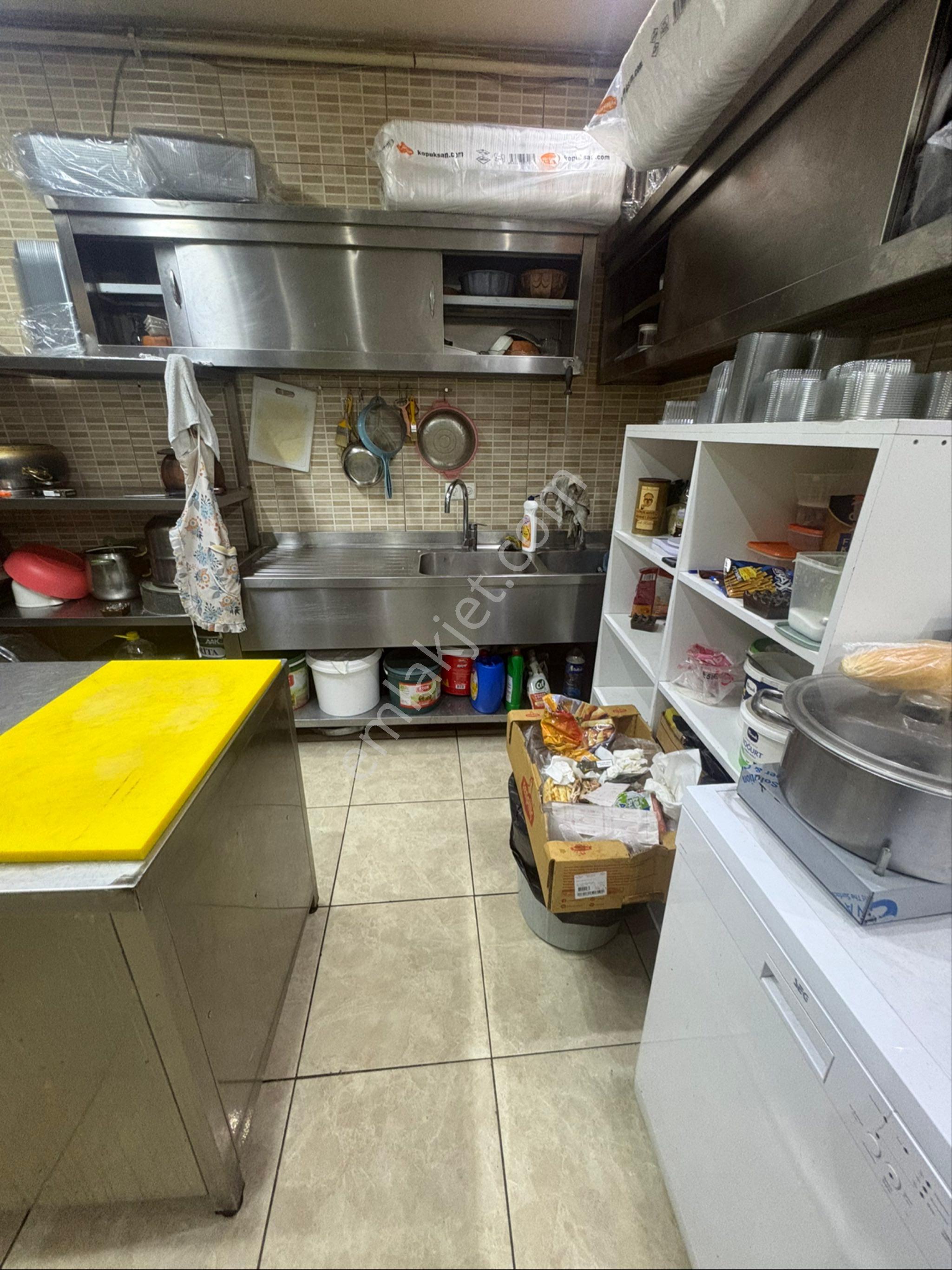 Marmarapark Avm Dibinde Ekipmanları İle Beraber Kiralık İşyeri - Görsel 4