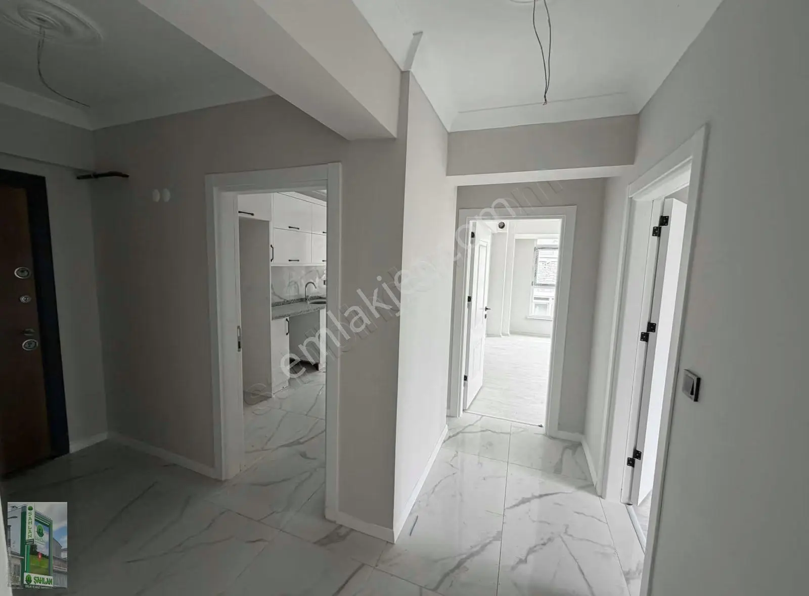 Şahlan Emlaktan Kiralık Sıfır Daire - Görsel 3