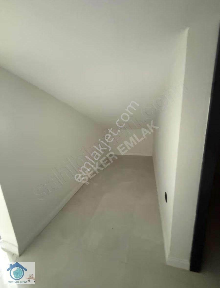 Ilıcada Kiralik Miete Wohnung Havuzlu Asansörlü 3+1 Dubleks - Görsel 15