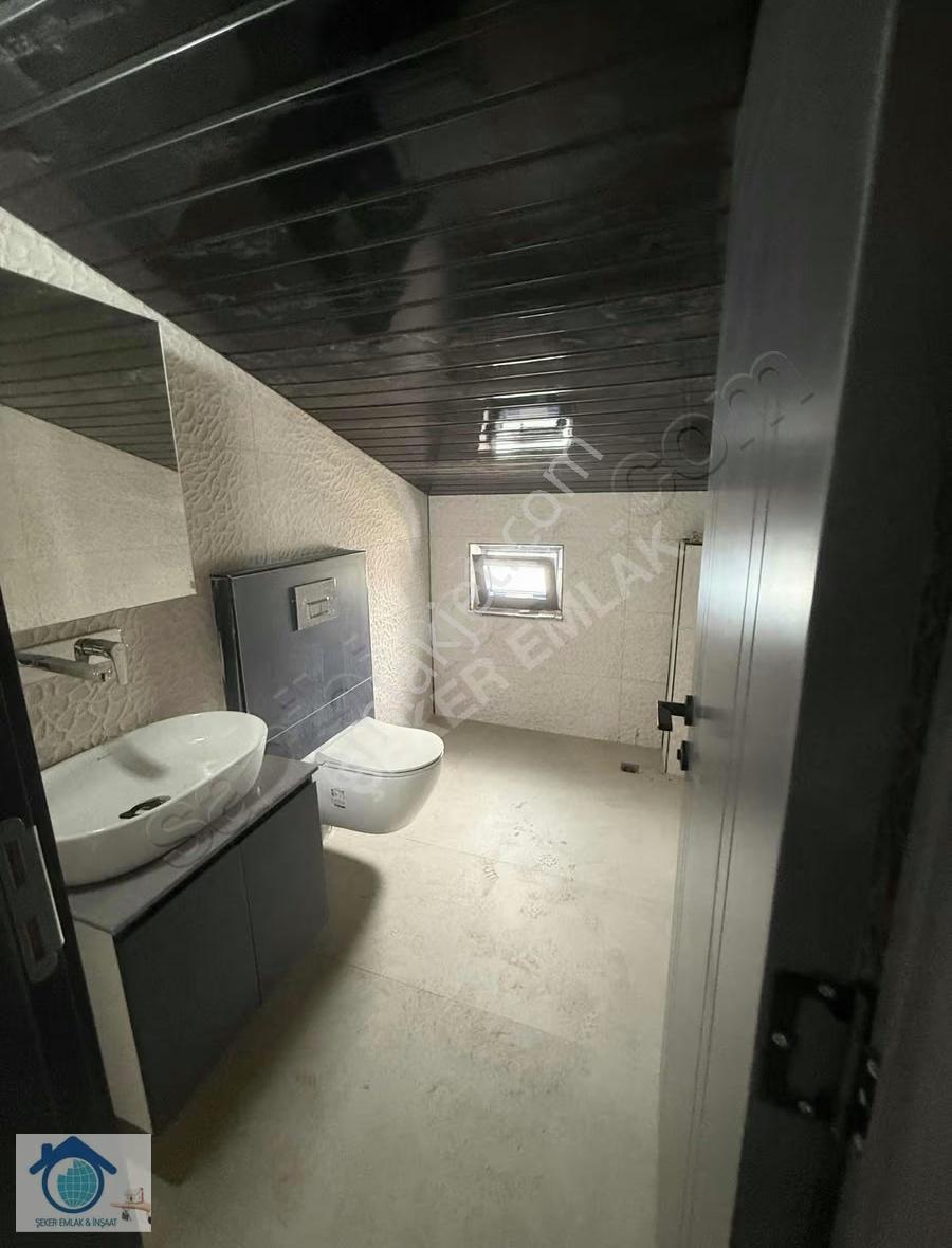 Ilıcada Kiralik Miete Wohnung Havuzlu Asansörlü 3+1 Dubleks - Görsel 6