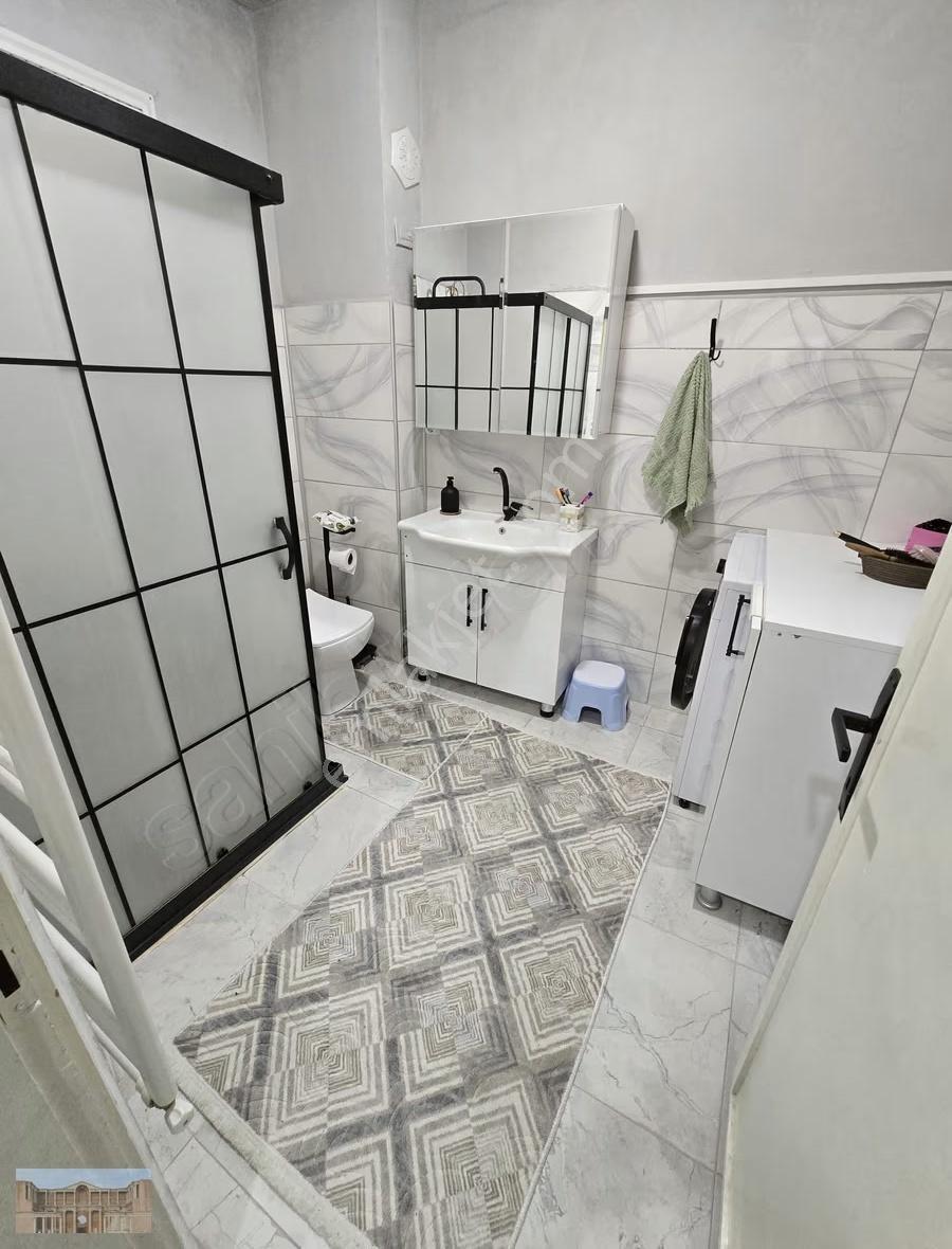 Satılık Çınarlıda 3+1 125m2 Doğalgazlı Tadilatlı Daire - Görsel 8