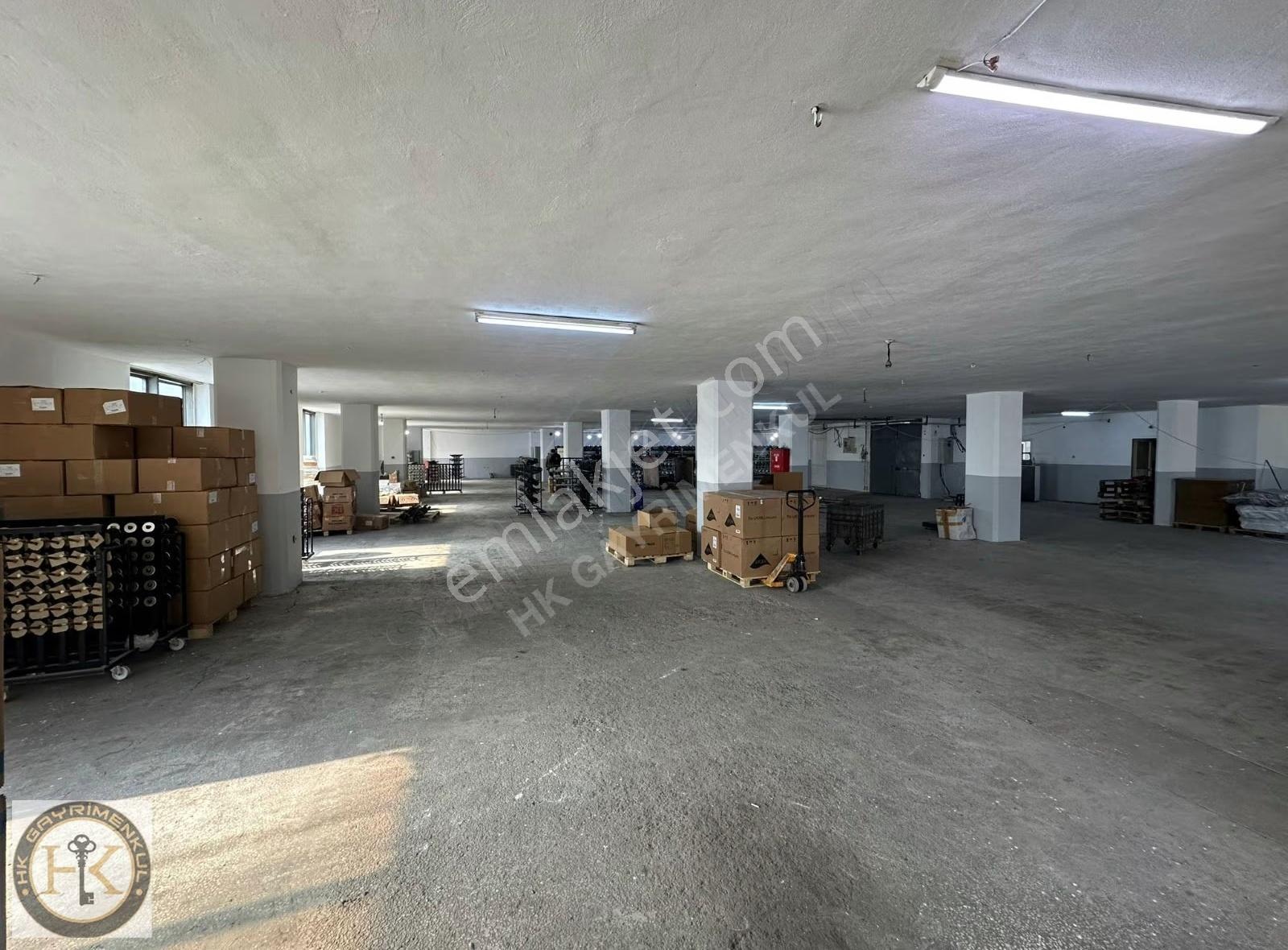 Sultangazi 2. Cebeci'de 1100 M² Kiralık Prestij Ofis