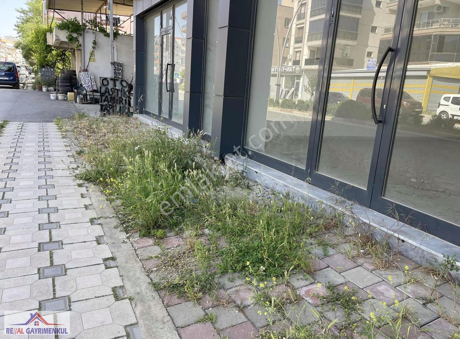Real'den 100 M2 Kiralık Dükkan - Görsel 3