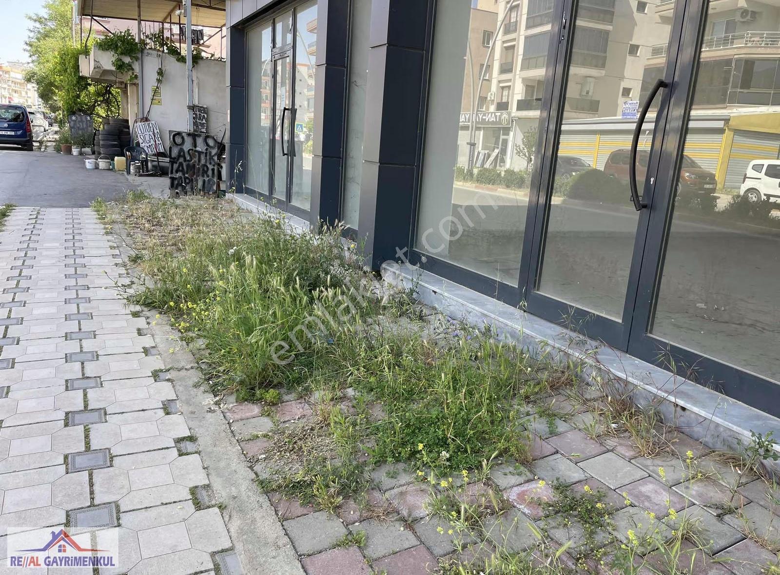 Real'den Cüneytbey Cadde Üstü Satılık Dikkan - Görsel 2
