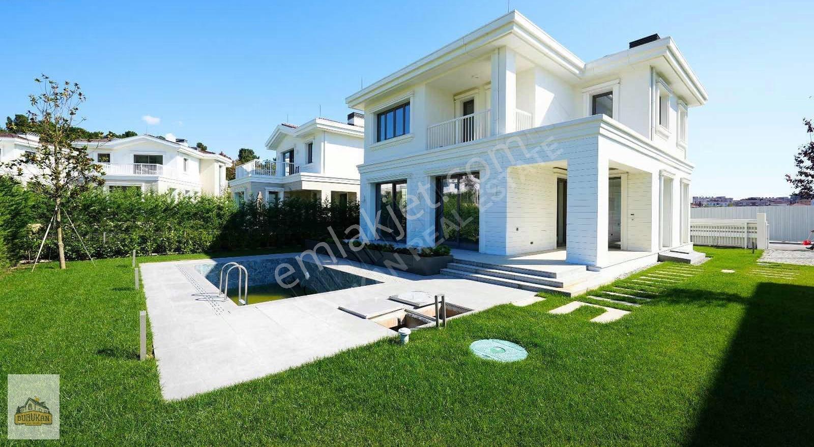 Çekmeköy Çınarköy'de 5+2 Satılık Villa | Prestijli Site Yaşamı - Görsel 9