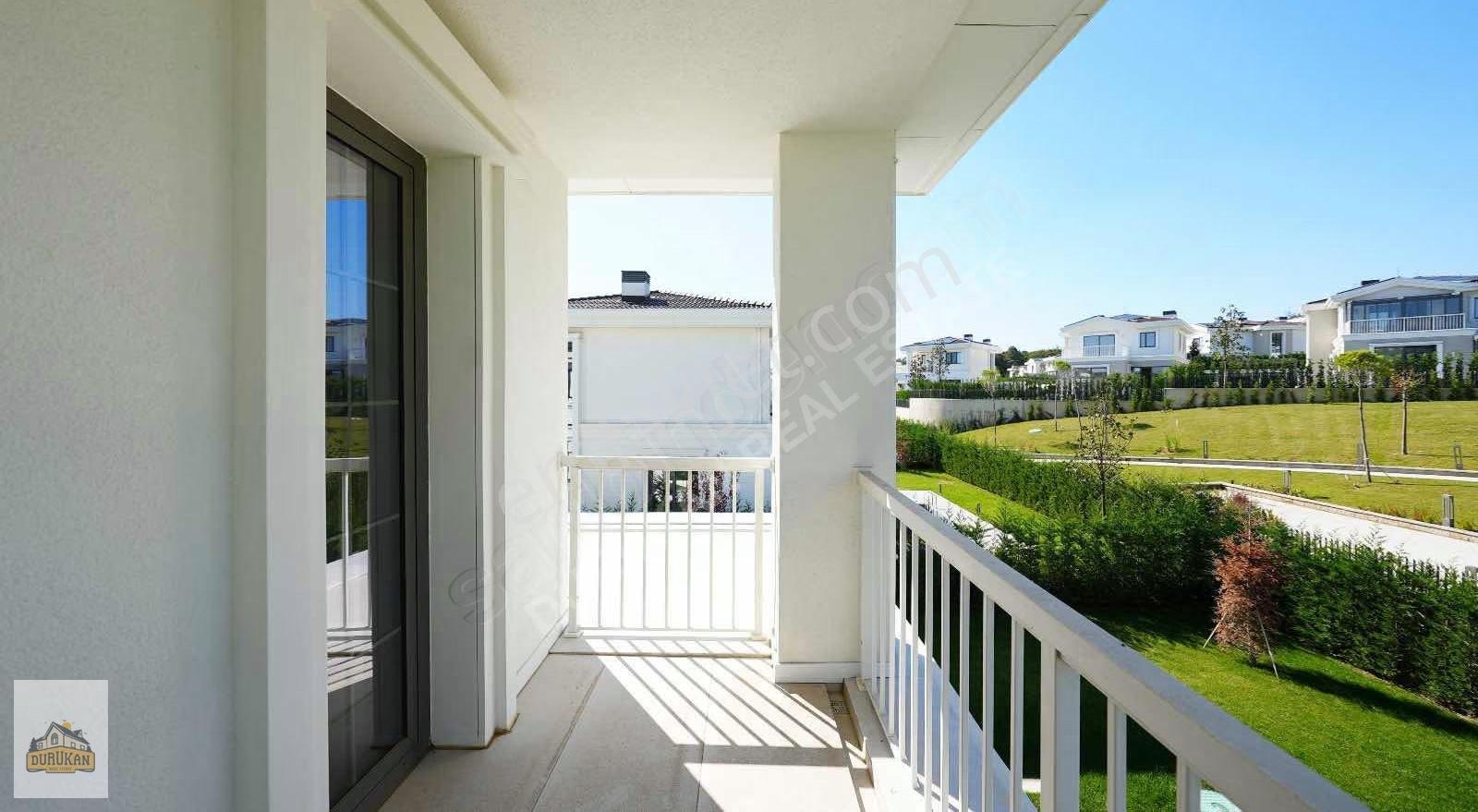 Çekmeköy Çınarköy'de 5+2 Satılık Villa | Prestijli Site Yaşamı - Görsel 29