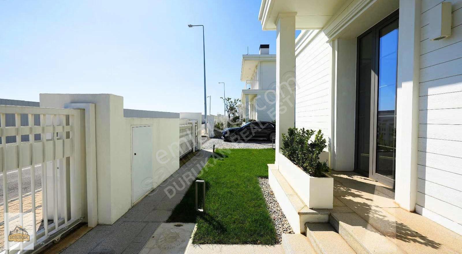 Çekmeköy Çınarköy'de 5+2 Satılık Villa | Prestijli Site Yaşamı - Görsel 6
