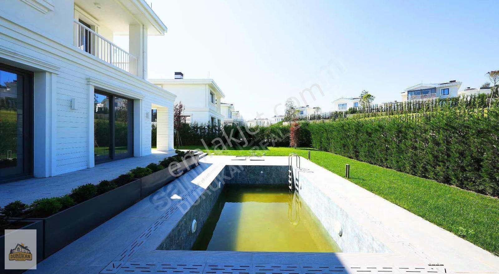 Çekmeköy Çınarköy'de 5+2 Satılık Villa | Prestijli Site Yaşamı - Görsel 18
