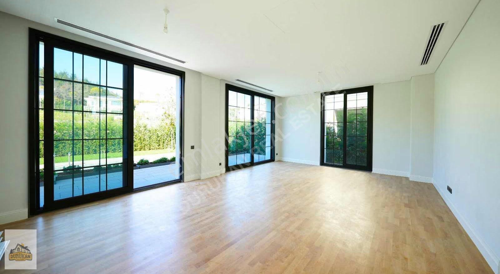 Çekmeköy Çınarköy'de 5+2 Satılık Villa | Prestijli Site Yaşamı - Görsel 19