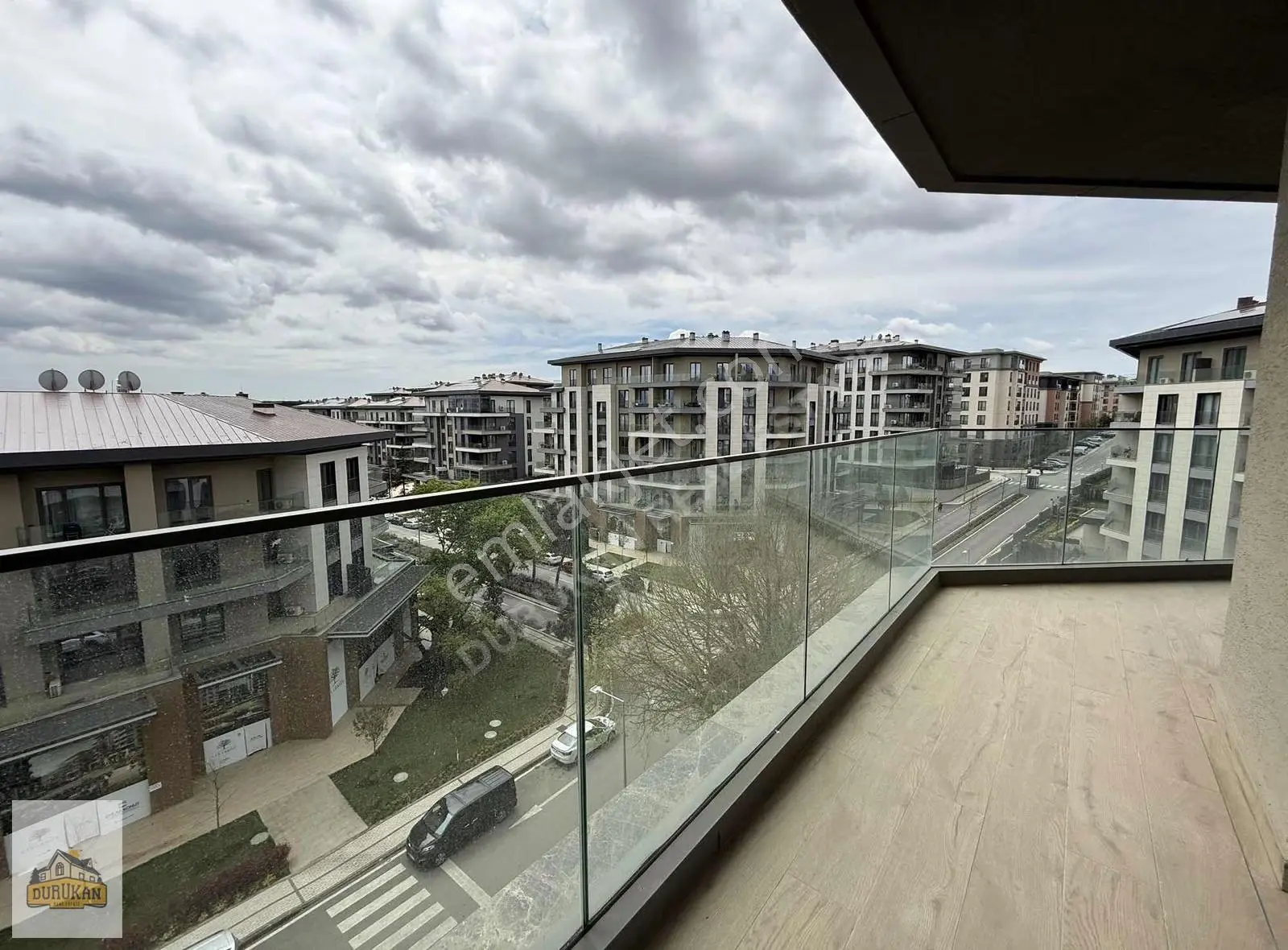 Emlak Konut Çınarköy Evleri 1+1 Kiralık Yüksek Kat