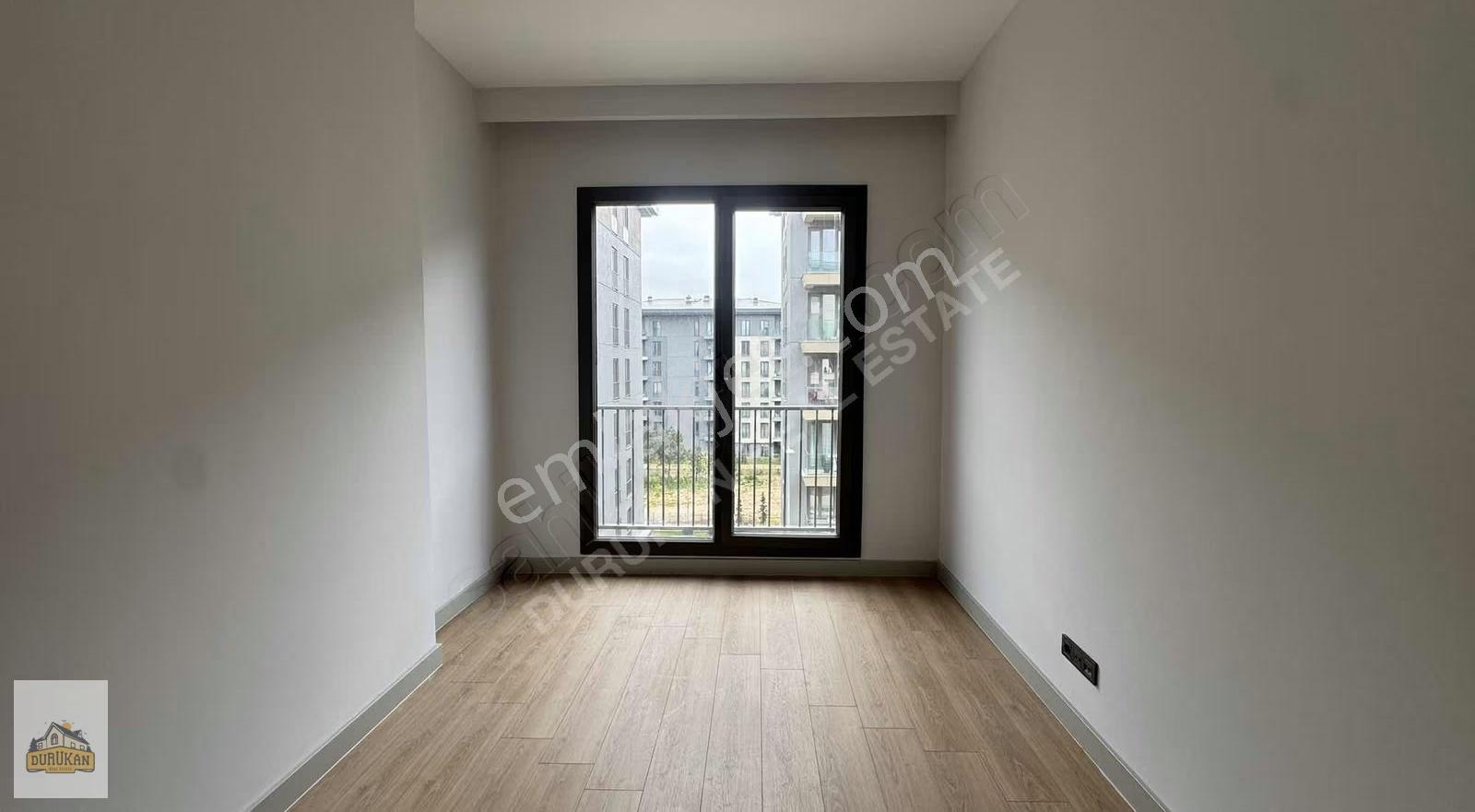 Çınarköy'de 4+1 Kiralık / Büyük Tip / Ara Kat / Açık Cephe - Görsel 23