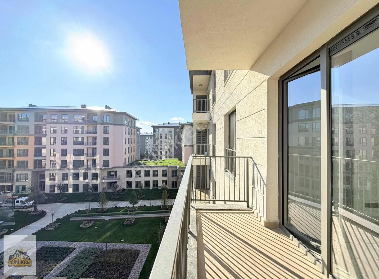 Emlak Konut Çınarköy Evleri'nde 1+1 66 M² | Peyzaj Cephe - Görsel 9