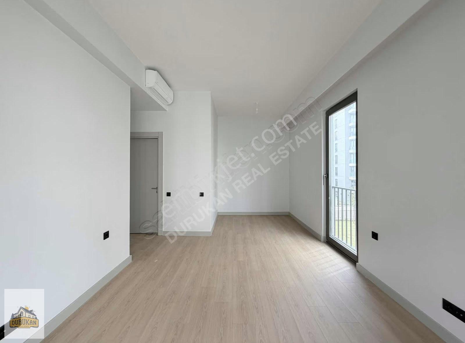 Emlak Konut Çınarköy'de Satılık 3+1, 180m² Geniş Daire - Görsel 23