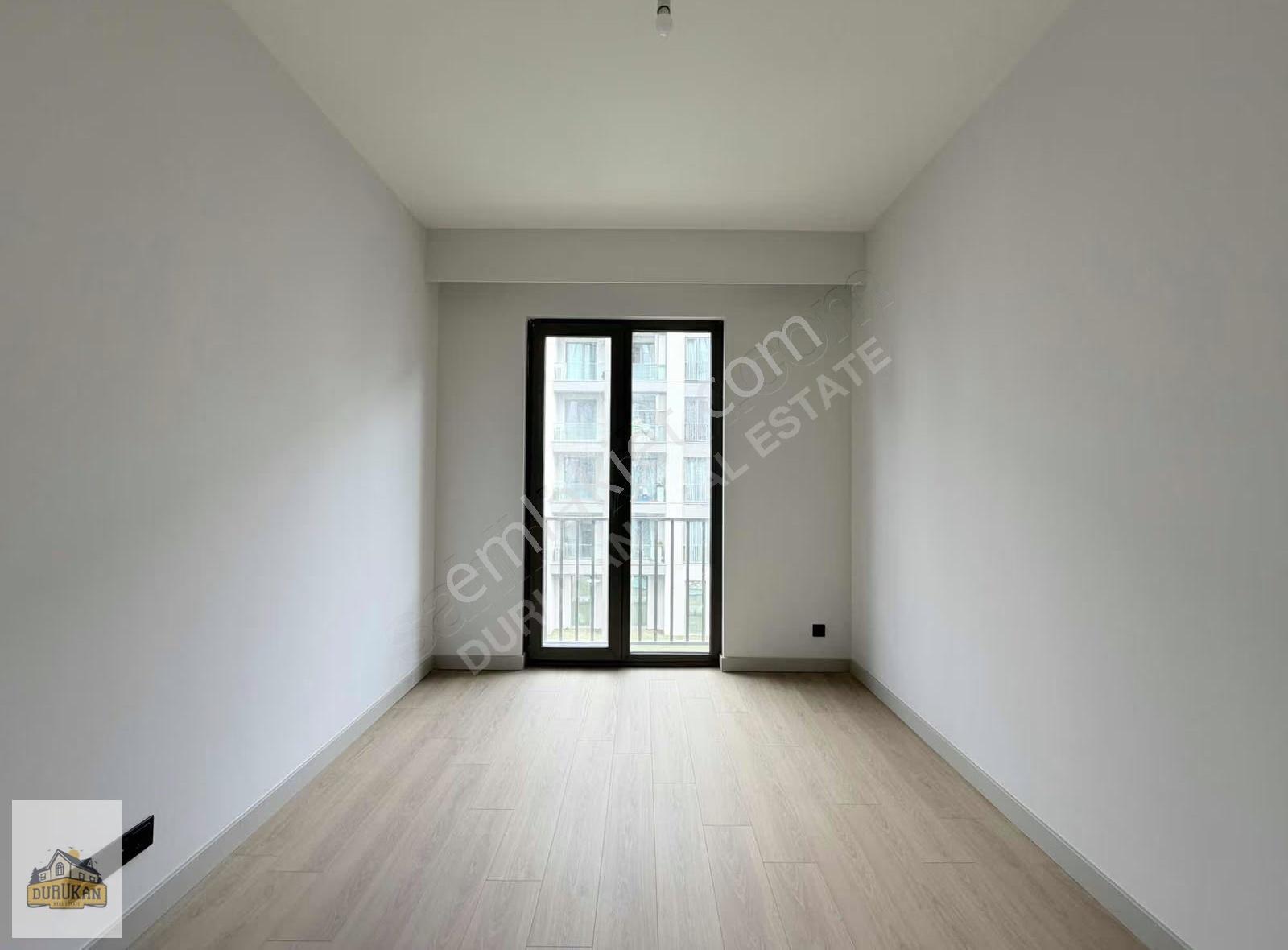 Emlak Konut Çınarköy'de Satılık 3+1, 180m² Geniş Daire - Görsel 2