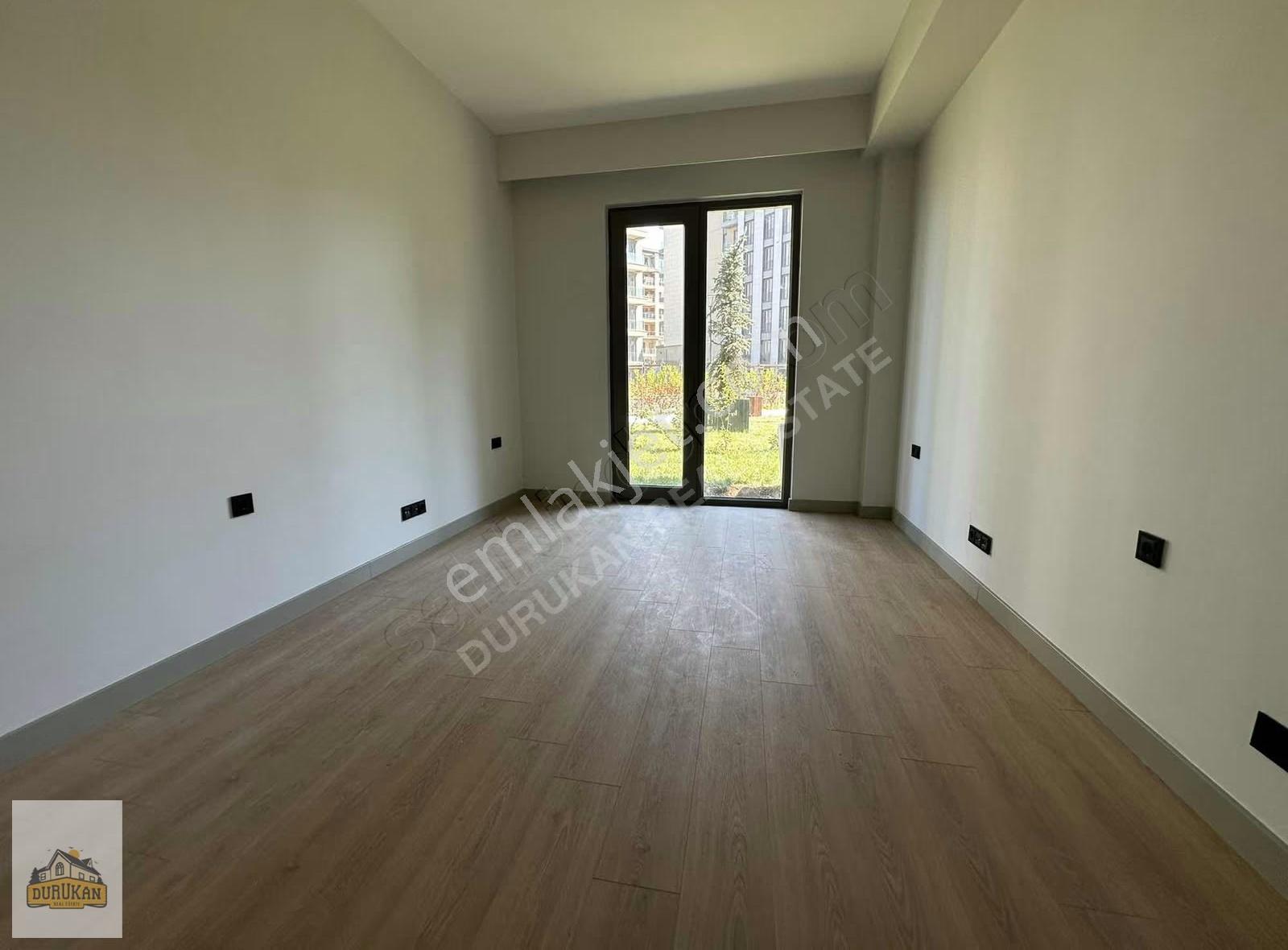 Emlak Konut Çınarköy'de Satılık Bahçe 3+1, 159m² Geniş Daire - Görsel 7