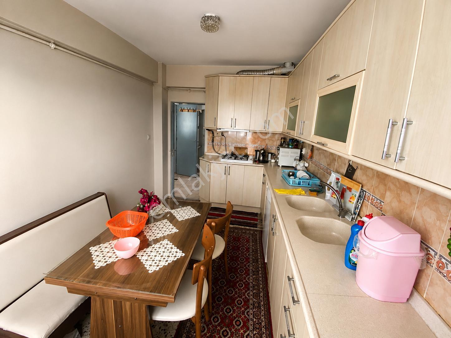 Remax Mid Bahçeli Evlerde Satılık 3+1 Daire - Görsel 9