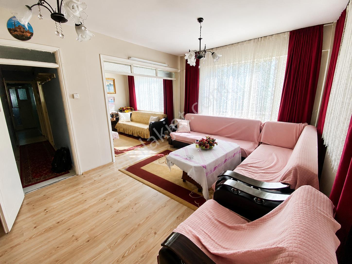 Remax Mid Bahçeli Evlerde Satılık 3+1 Daire - Görsel 5
