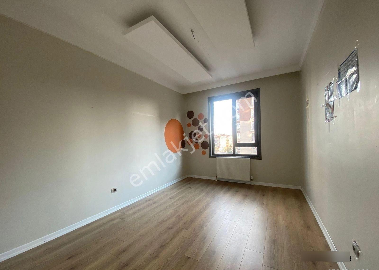 İmir Emlak Ofisinden 4+1 195m2 4.kat Güney Köşebası Site Dairesi - Görsel 4