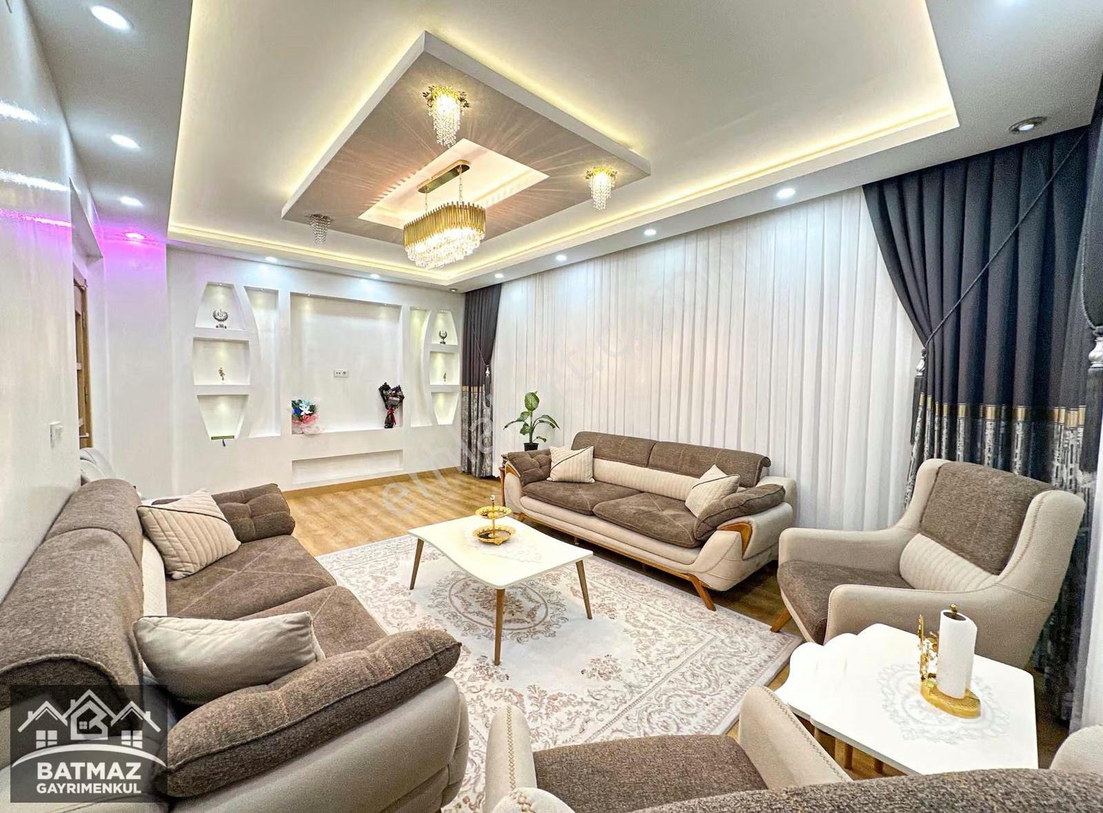 Beykent Renkli Evler'de Özel Bahçeli Ebeveyn Banyolu 3+1 Daire ! - Görsel 27