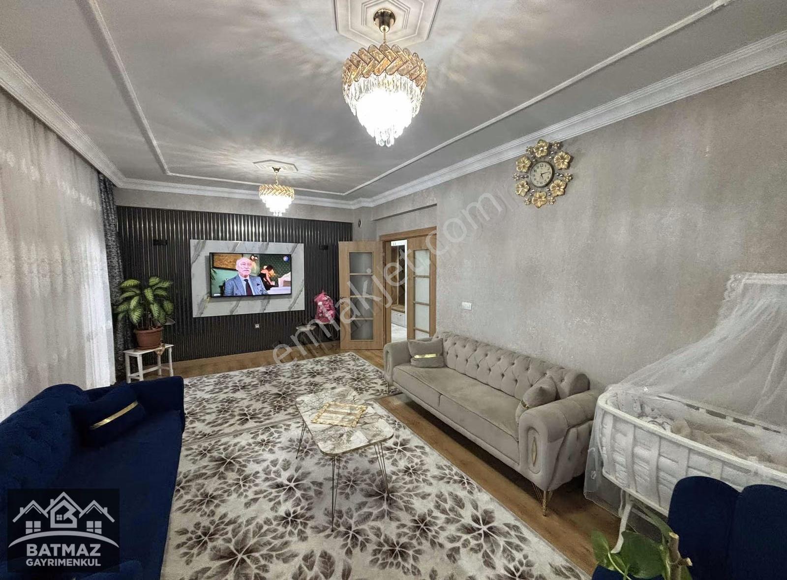 Batmaz Emalk Tan Satılık Full+full 3+1 Daire - Görsel 14