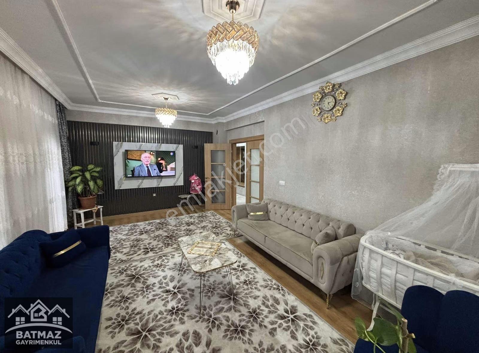 Batmaz Emalk Tan Satılık Full+full 3+1 Daire - Görsel 2