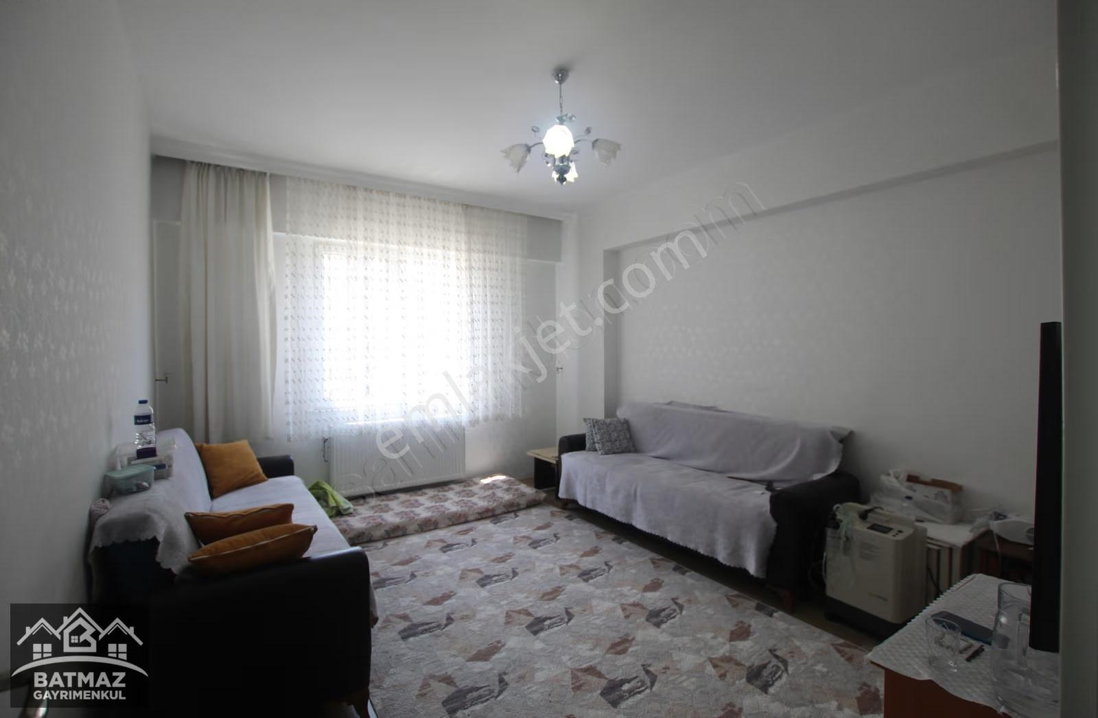 Seyrantepe'de Kiralık (2+1) Daire - Görsel 3