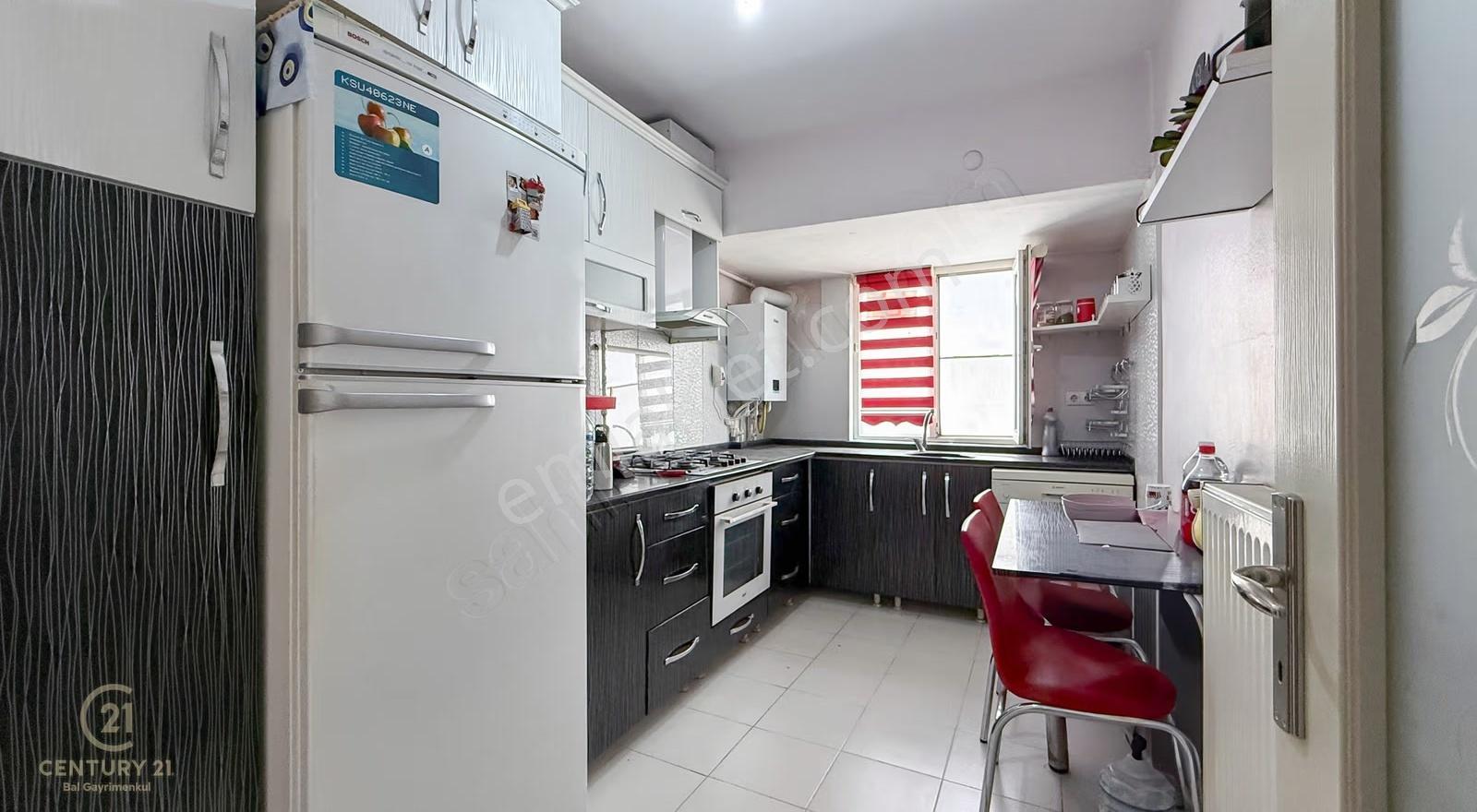 Century21 Bal'dan Eski Bandırma Cd. Üzerinde Daire - Görsel 22