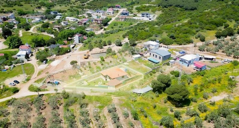 Erdek'te Deniz Manzaralı Kış Bahçeli Havuzlu 710 M2 Modern Villa - Görsel 22