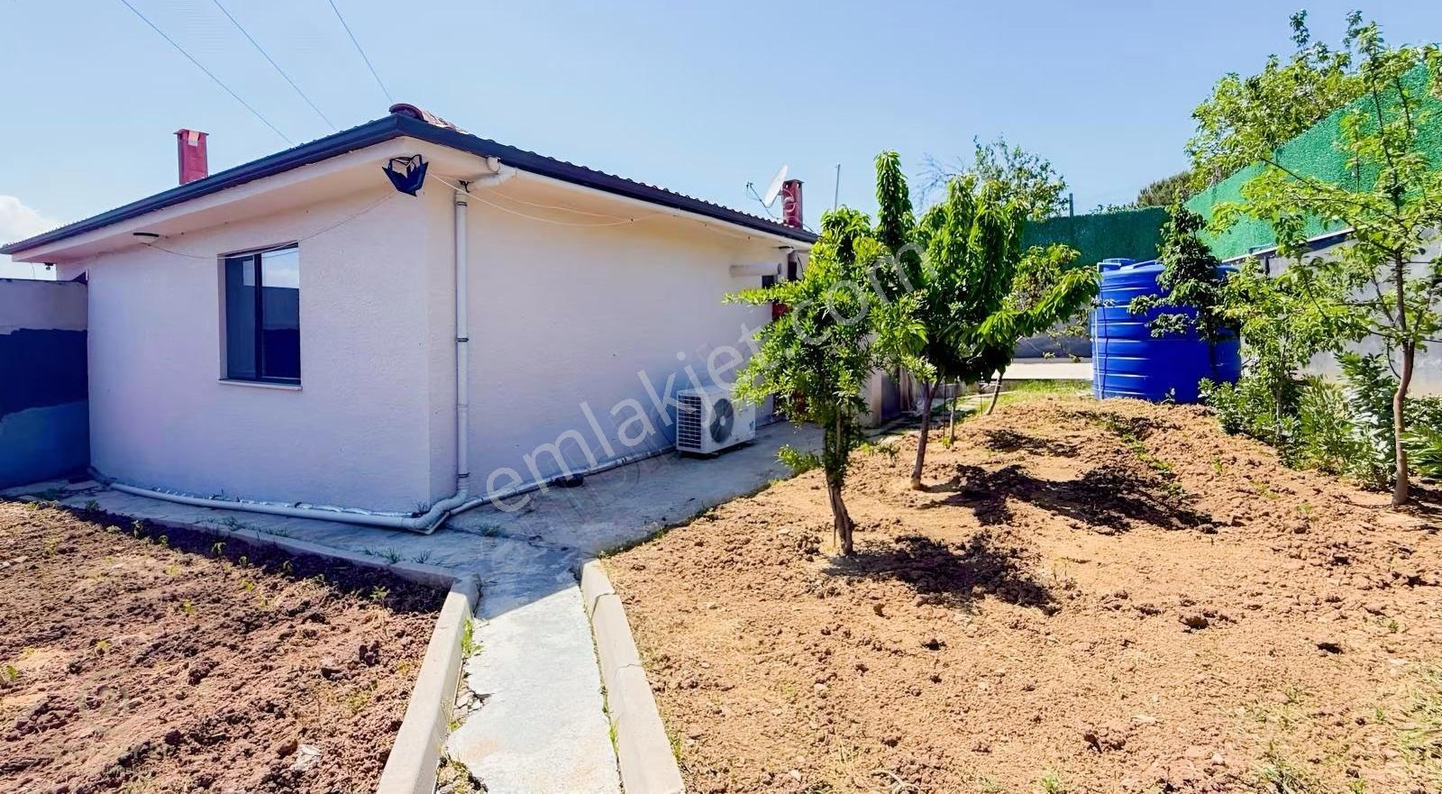 Erdek'te Deniz Manzaralı Kış Bahçeli Havuzlu 710 M2 Modern Villa - Görsel 31