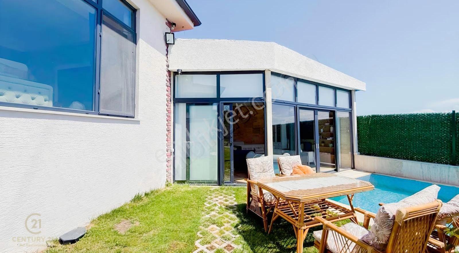 Erdek'te Deniz Manzaralı Kış Bahçeli Havuzlu 710 M2 Modern Villa - Görsel 6