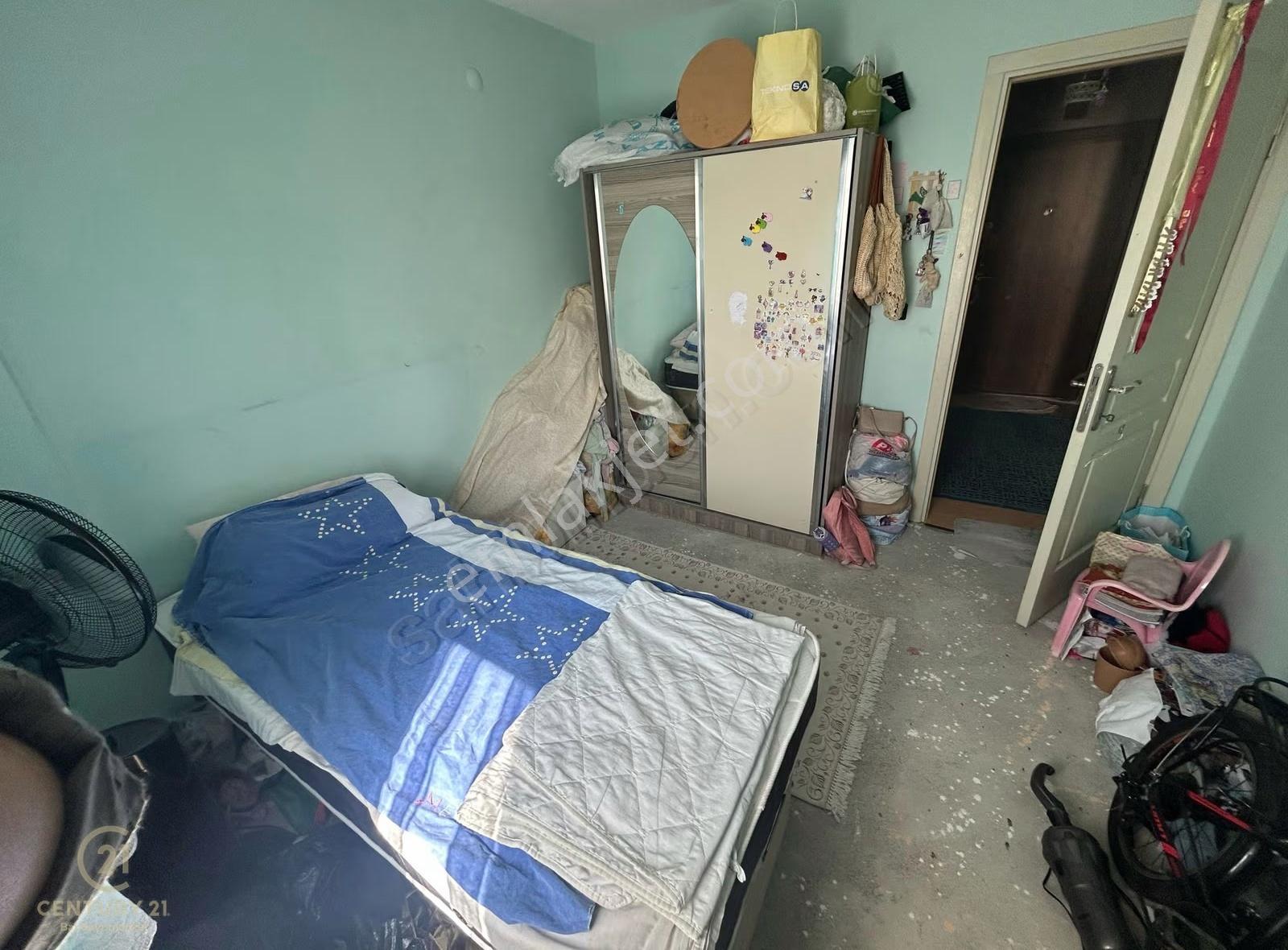 C21 Bal'dan Toki Yeni Mah. Ön Cephe Kısmi Eşya Satılık 1+1 Daire - Görsel 17