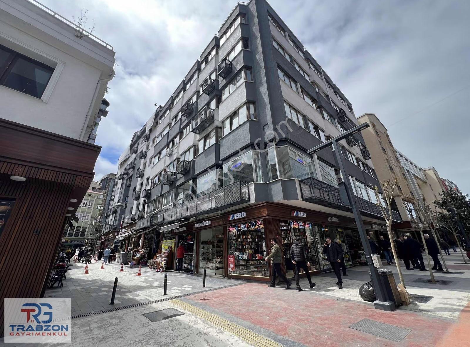 Meydan Onbaşı İşhanında Kiralık Ofis - Görsel 5