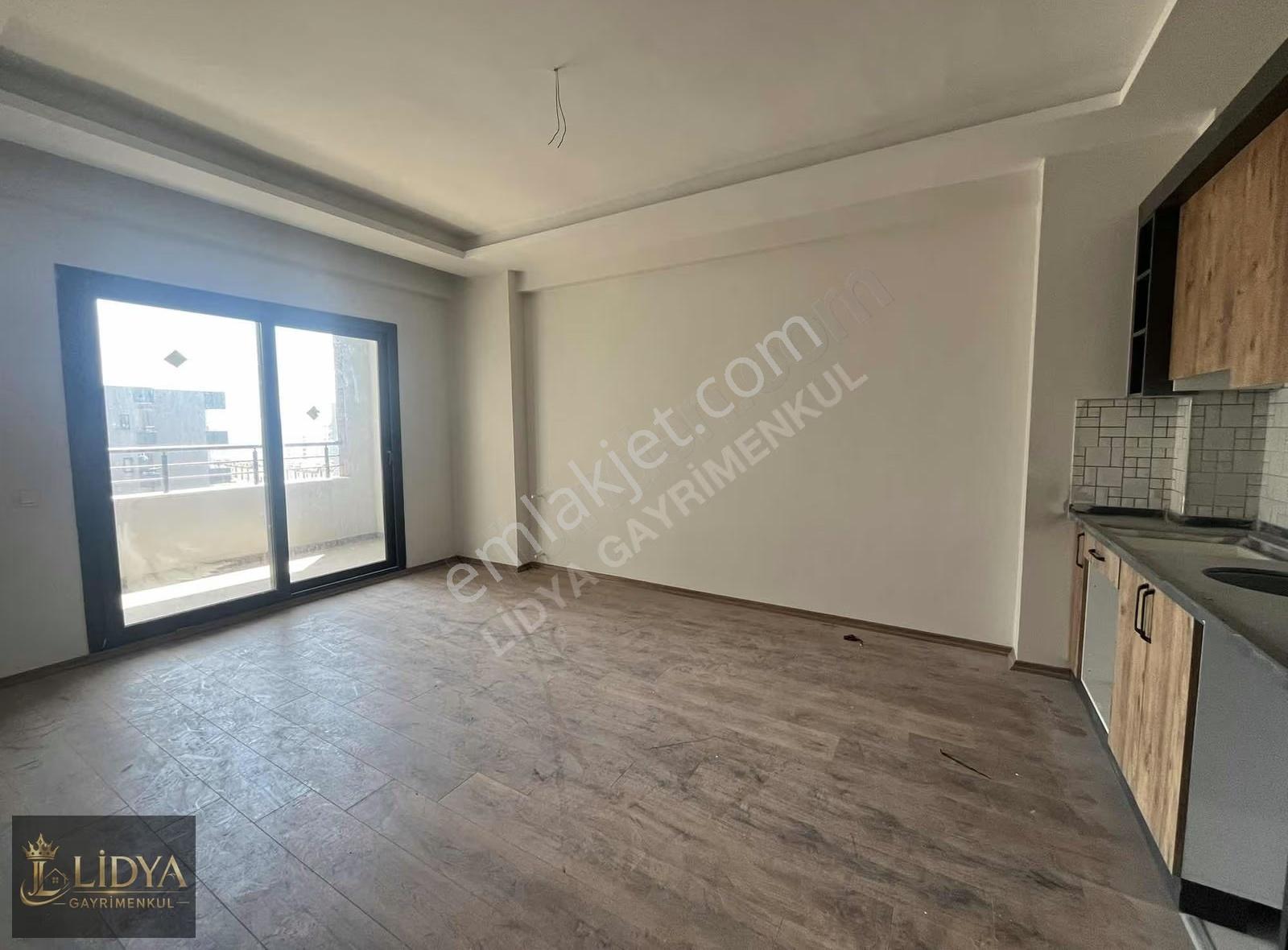 Erdemli Tömük'te 1+1 Havuz Ve Deniz Manzaralı Satılık Yazlık - Görsel 5