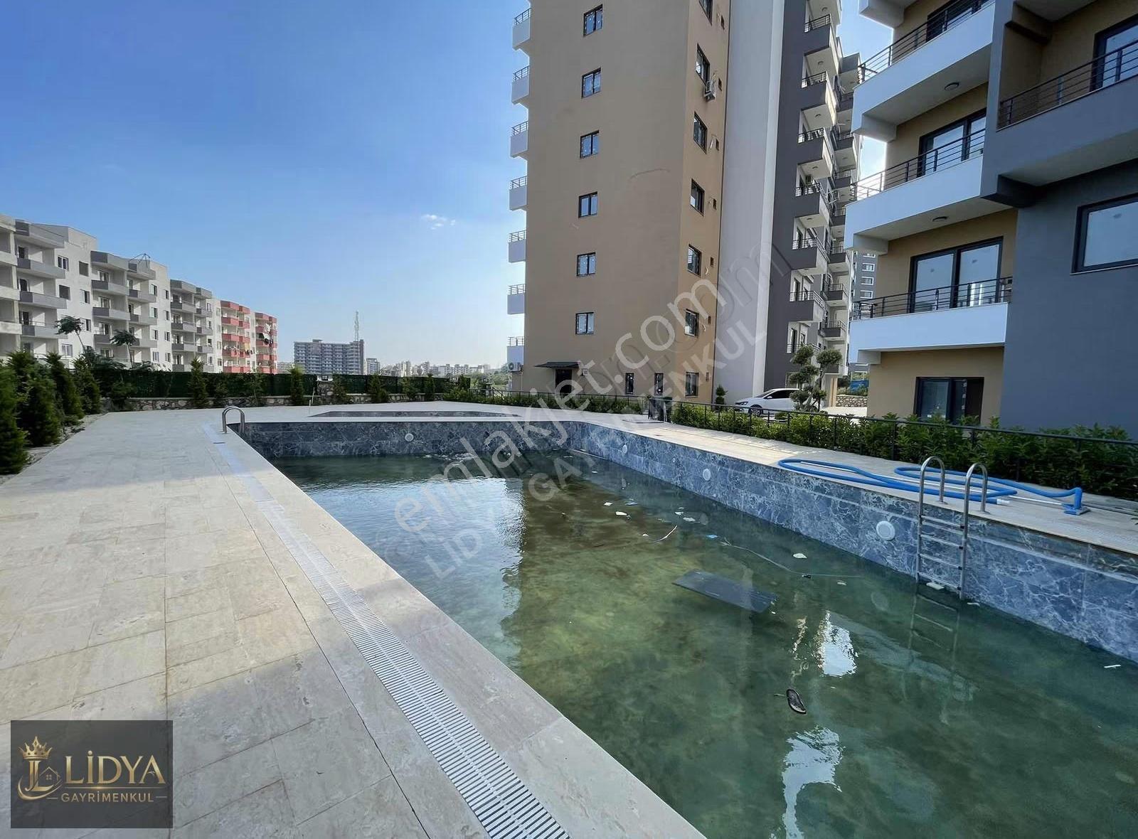 Limonlu Mah Kapısı Havuza Açılan Satılık Sıfır Eşyalı 1+0 Yazlık - Görsel 8