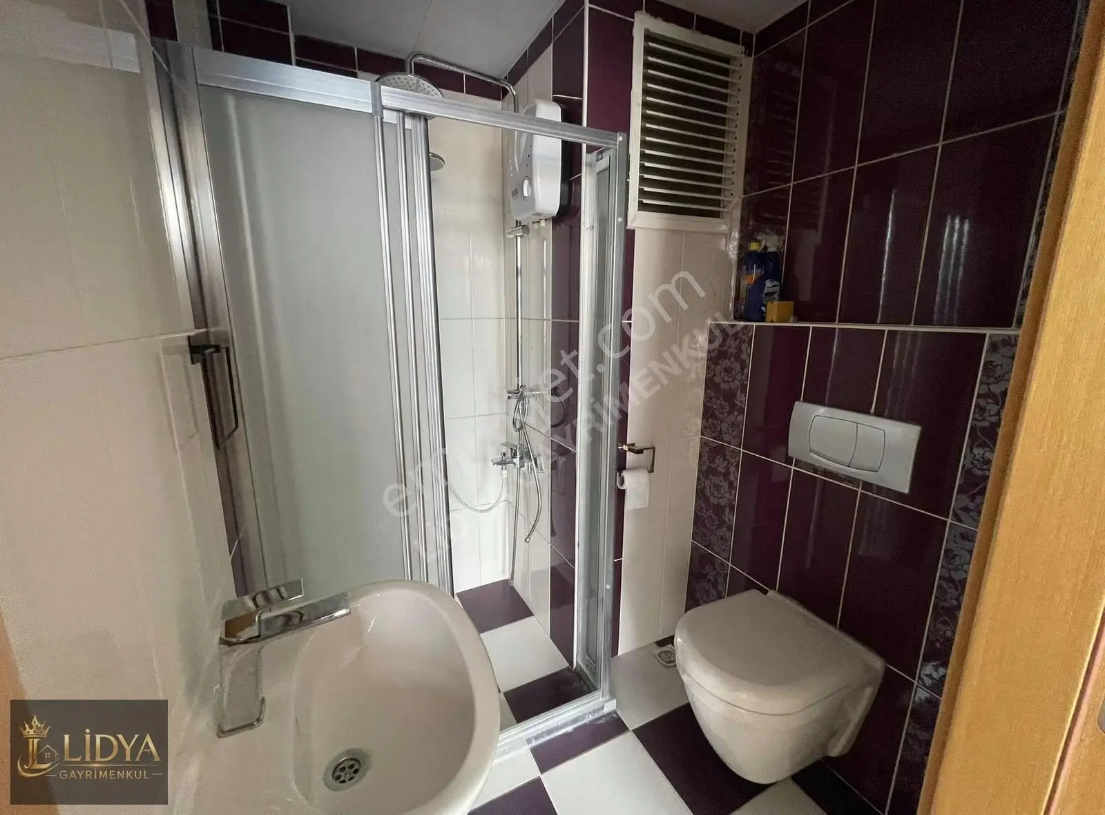 Akdeniz Mah. Merkezi Konum Kiralık 4+1 Ultra Geniş Daire - Görsel 5