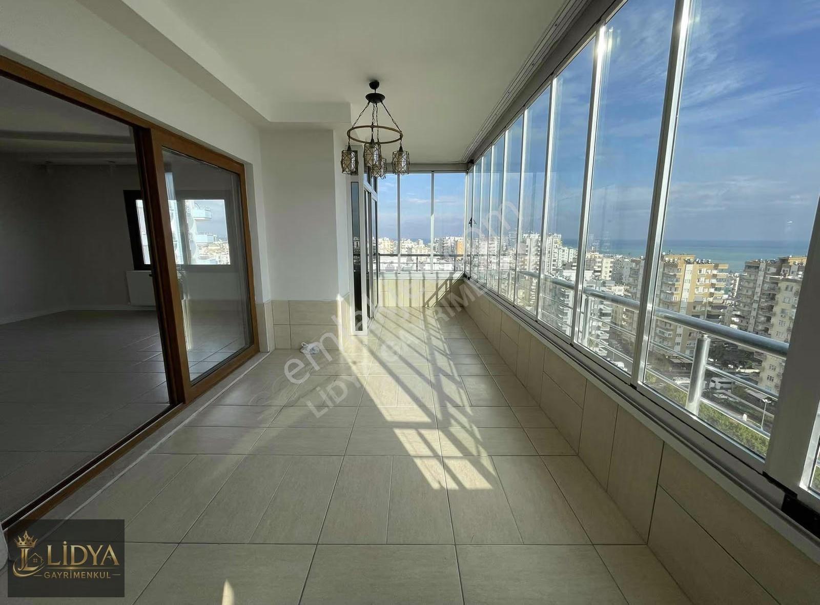 Akdeniz Mah. Merkezi Konum Kiralık 4+1 Ultra Geniş Daire - Görsel 26