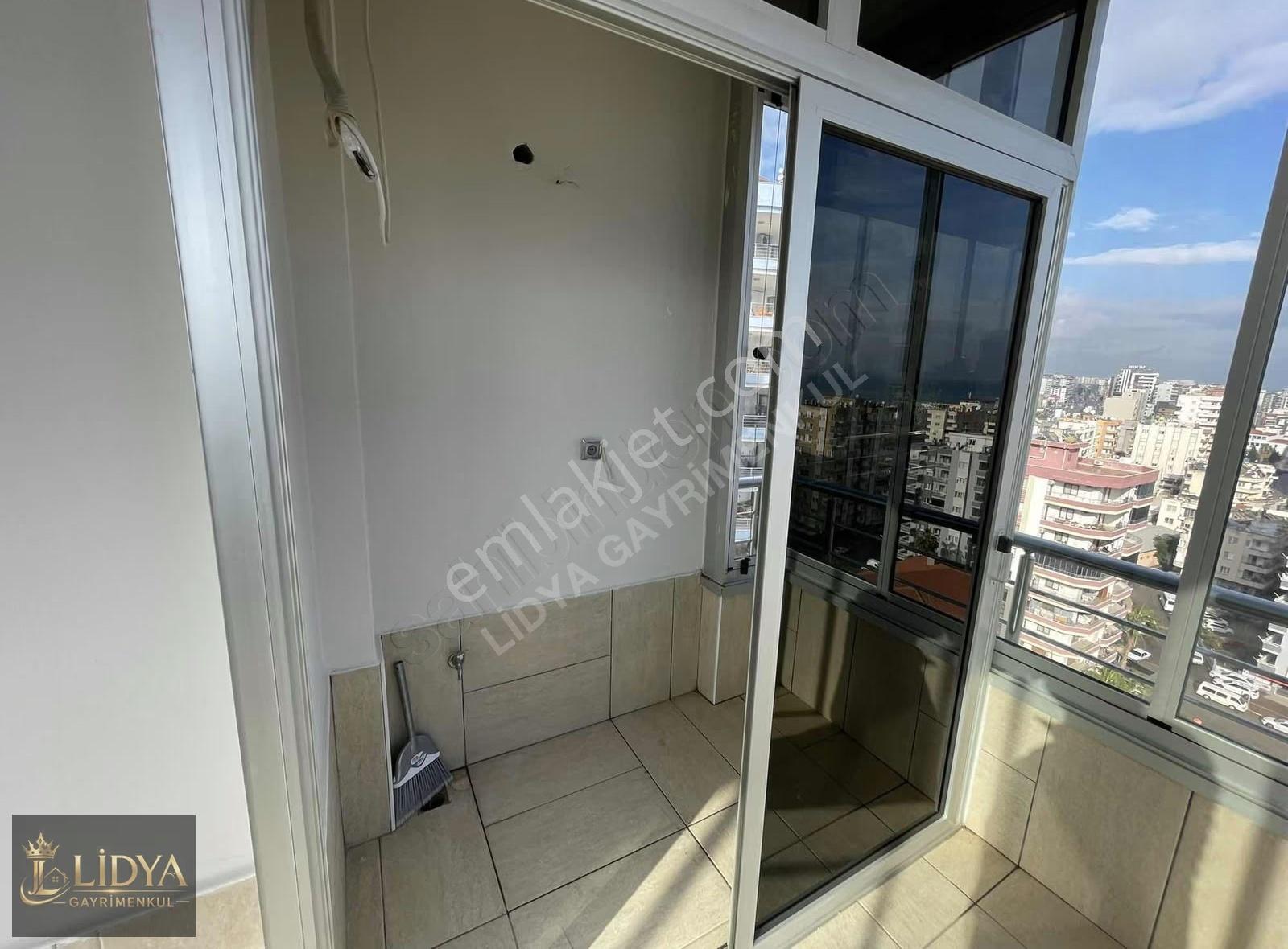 Akdeniz Mah. Merkezi Konum Kiralık 4+1 Ultra Geniş Daire - Görsel 25