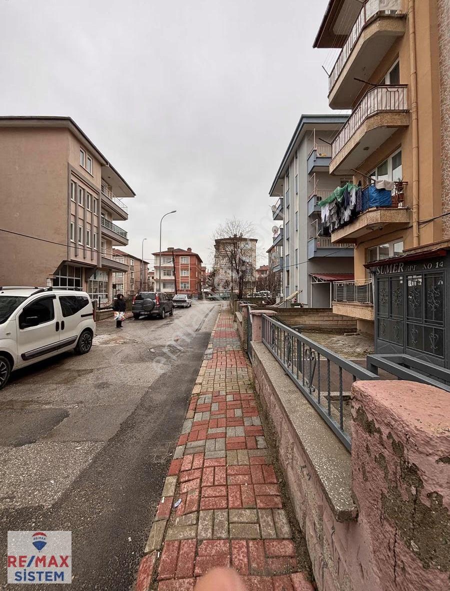 Kocatepe Mah Merkezi Lokasyon Yenilenmiş 2+1 Geniş Satılık Daire - Görsel 9
