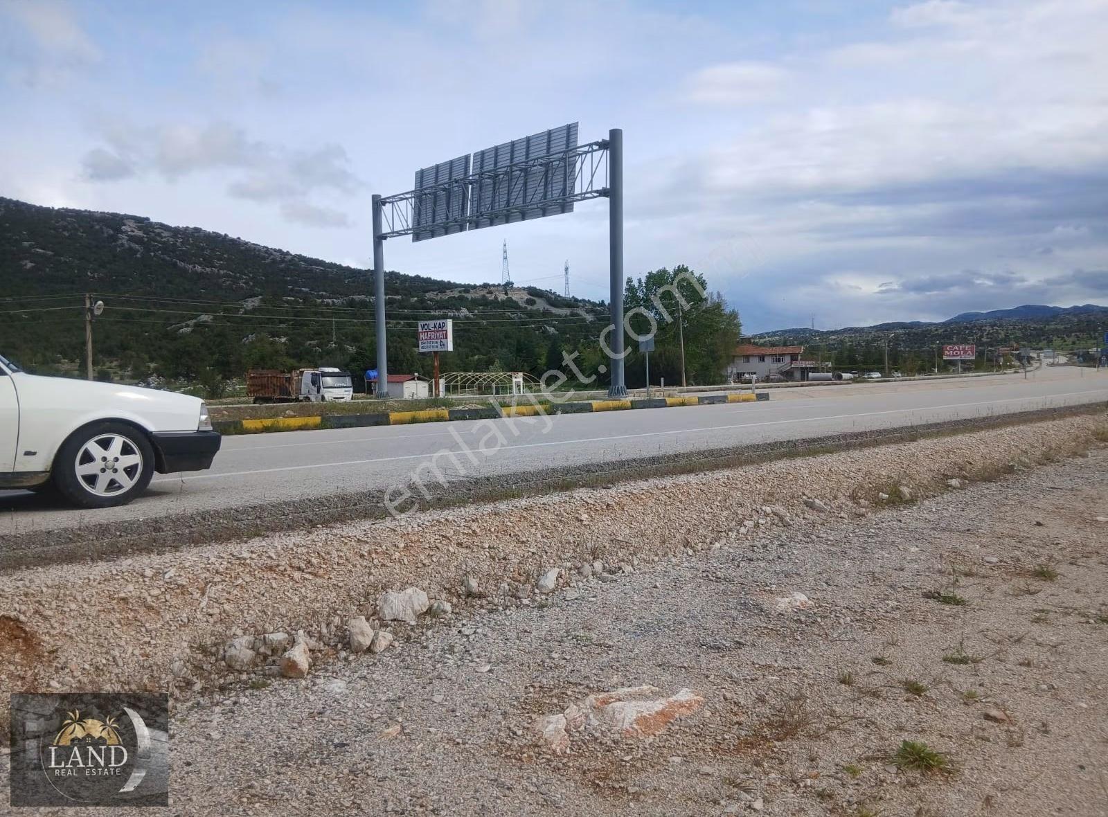 Akseki'de Ana Yola Cephe Ticari'ye Uygun - Görsel 19