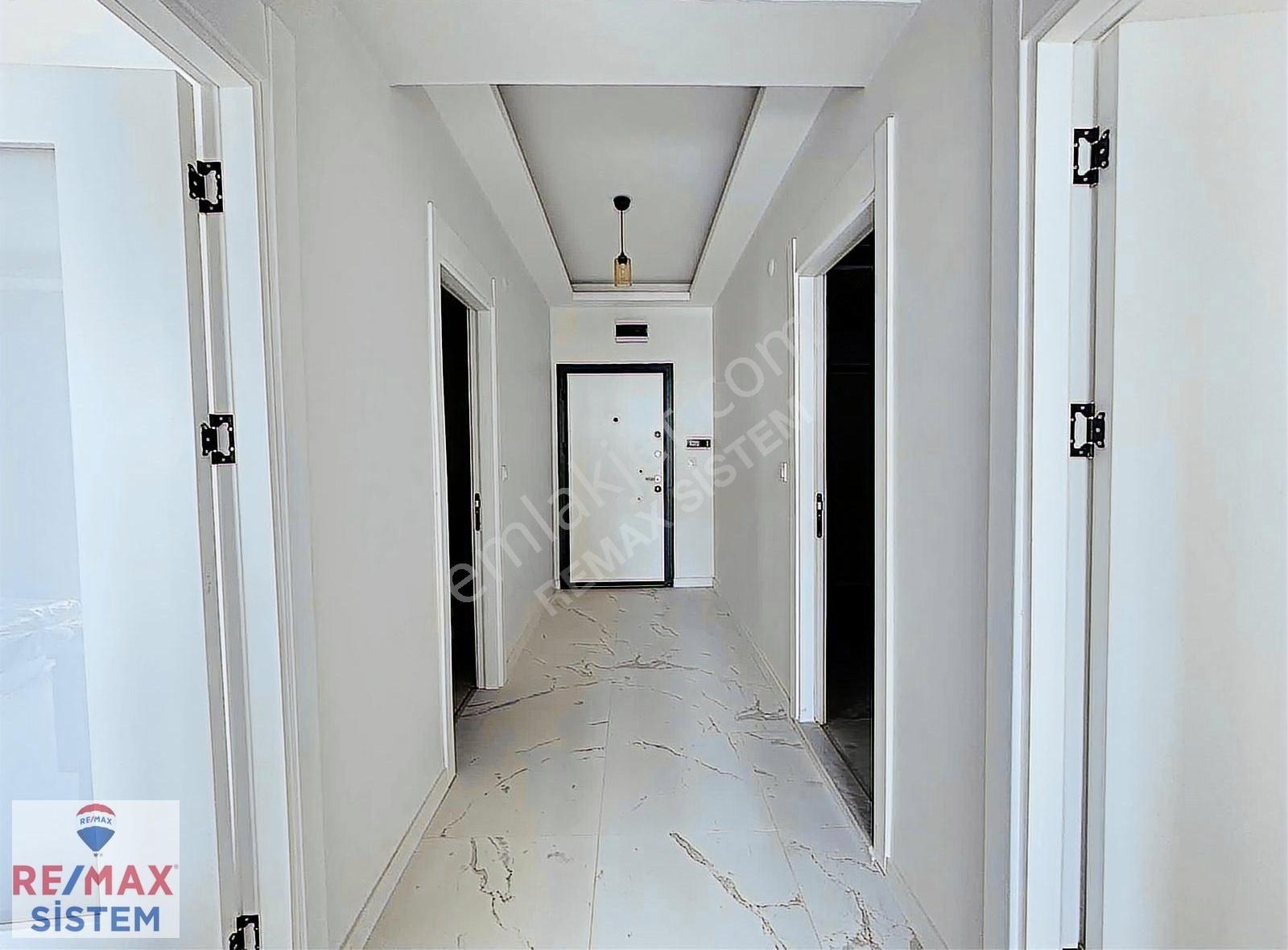 Selçuklu Mah Eşyalı Kilerli Merkezi Konum Kiralık 2+1 Daire - Görsel 2