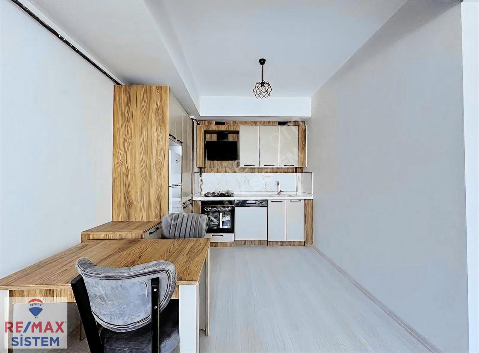 Selçuklu Mah Eşyalı Kilerli Merkezi Konum Kiralık 2+1 Daire - Görsel 13