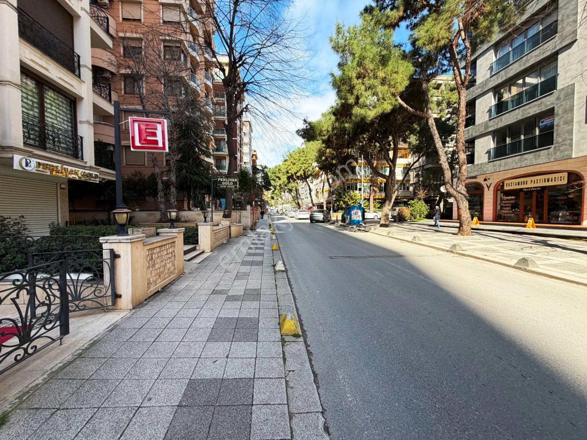 Bağdat-tren Arası 12 Yıllık İskanlı 280m2 Dublex Boş Satılık 6+2