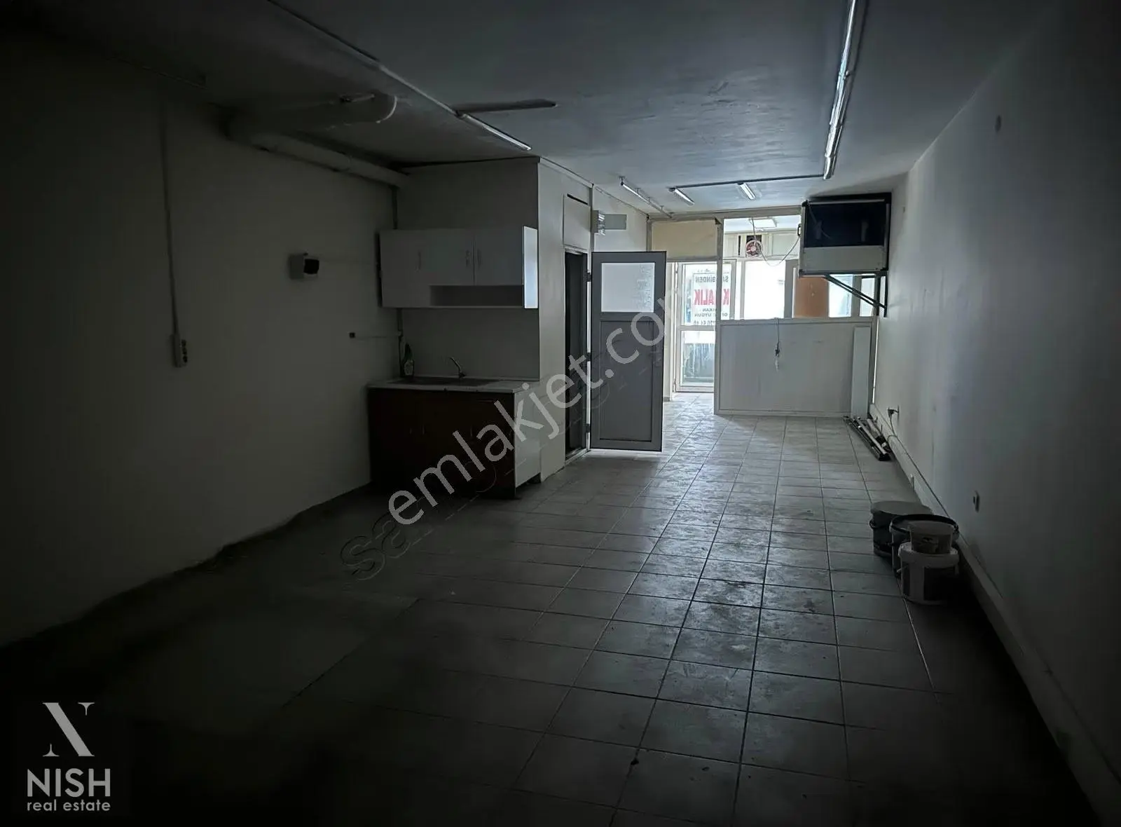 Valikonağı Ve Rumeli Caddesine Çok Yakın 60 M2 Dükkan - Görsel 2