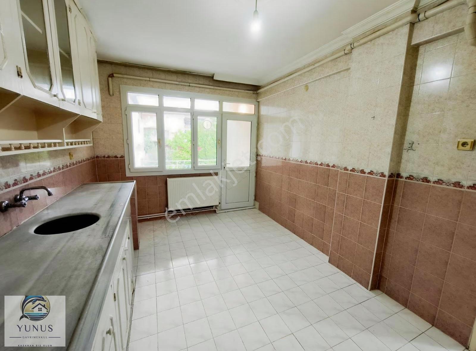 Yunus'tan Fatih Mah Kiralık 3+1 Çift Balkonlu Doğal Gazlı - Görsel 14