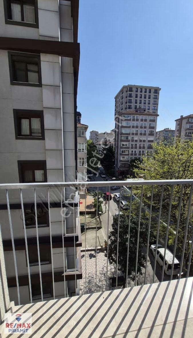 Feneryolu Marmara Üni. Komşu Sıfır 3+1 Balkonlu Satılık Daire - Görsel 12
