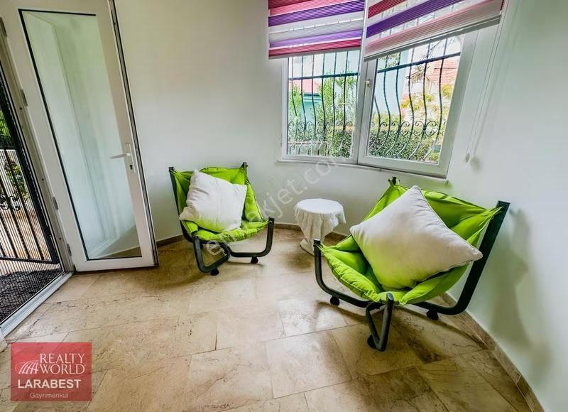 Alanya Kestel Mah. Havuzlu Site İçi Müstakil Tripleks Villa - Görsel 2