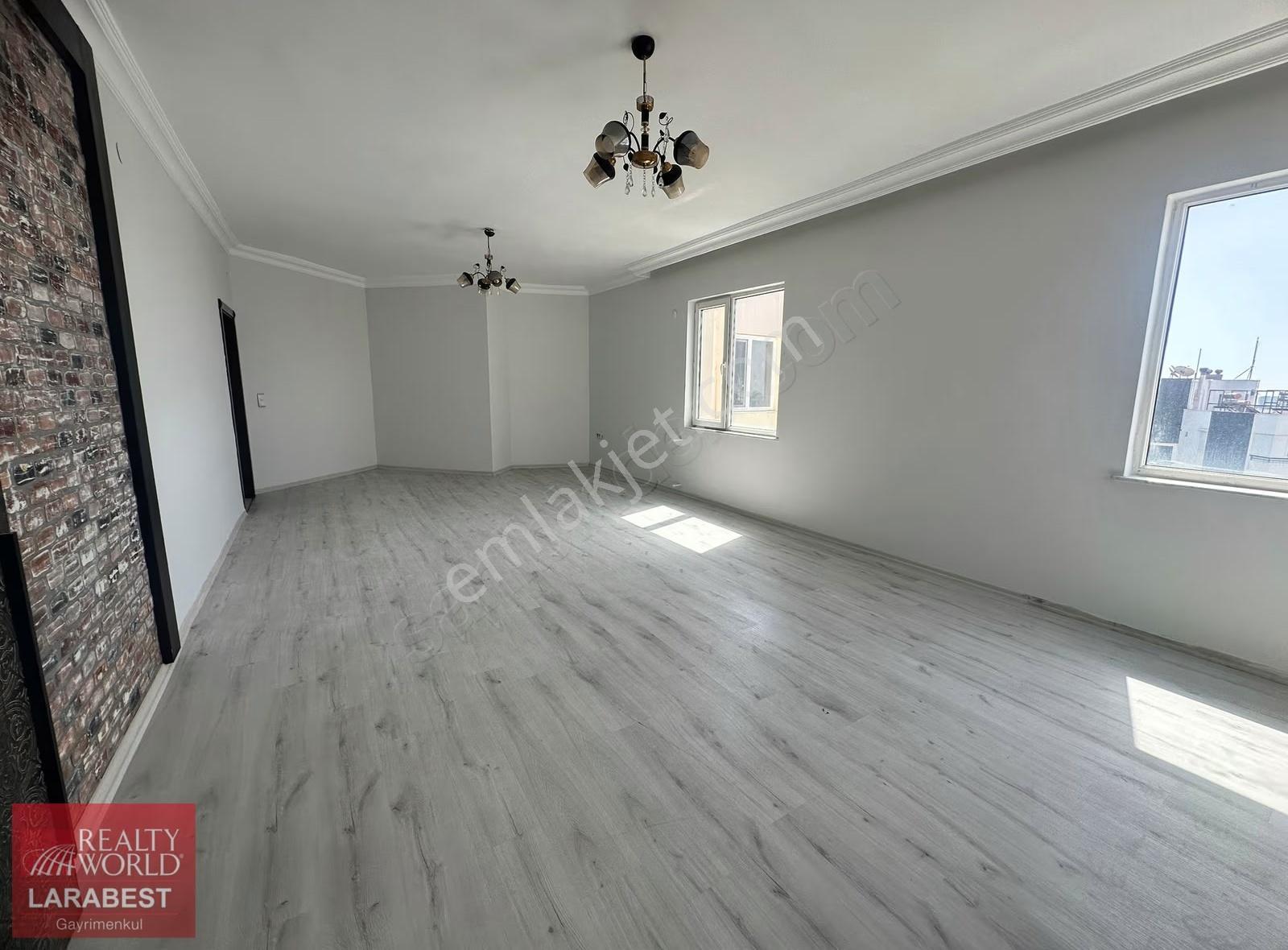 Çağlayan Feyziefe Sitesinde Kısmi Deniz Manzaralı Havuzlu Site - Görsel 7