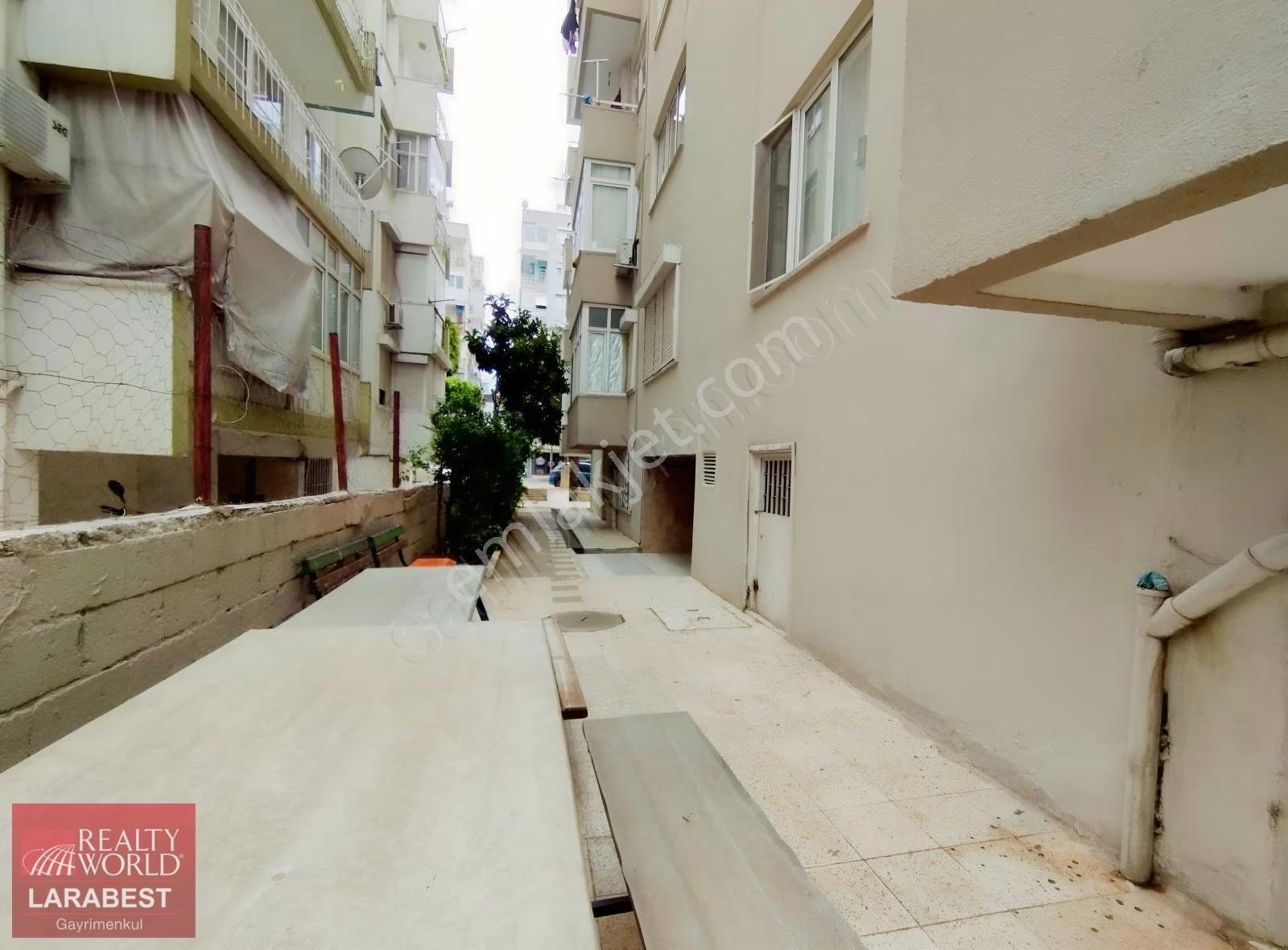 Dokuma'nın En İyi Lokasyonunda Ara Kat 2+1 Satılık Daire - Görsel 2