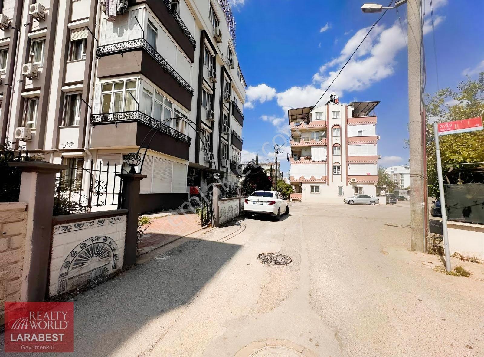 Gülveren Mahallesi Ara Katta 2+1 Ayrı Mutfaklı Satılık Daire - Görsel 22